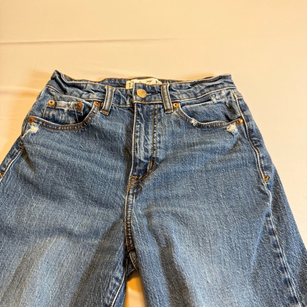 Daze Distressed Straight Leg Jeans Size 24 High Rise - Picture 4 of 7